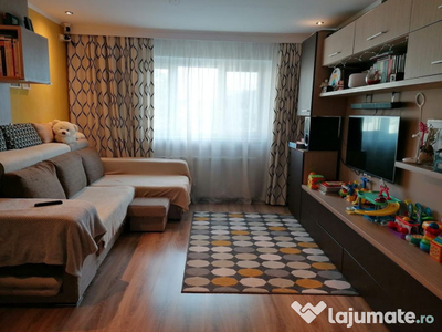 Apartament 2 Camere Decomandat Metrou Aurel Vlaicu 52Mp