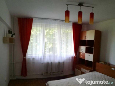 Apartament 2 camere semidecomandat GHEORGHENI