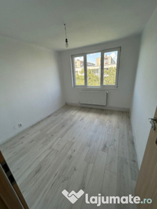 Apartament 4 camere, decomandat, 4/4, anvelopqt, centrala, i