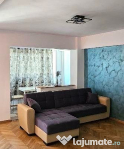 APARTAMENT DE 4 CAMERE, 100MP, RENOVAT, DOROBANTI