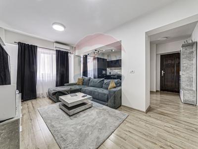 Apartament 4 camere vanzare in bloc de apartamente Arad, Aurel Vlaicu