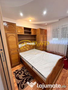 3 CAMERE, ZONA GARII