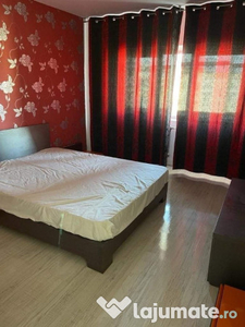 De vanzare 4 camere, ultracentral , mobilat