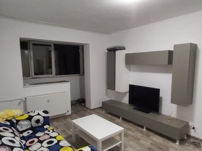 Inchiriere apartament 2 camere Metrou Favorit, apartament cu 2 camere renovat