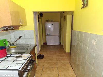 Apartament 2 camere 49 mp - etaj 5/8, zona centrala