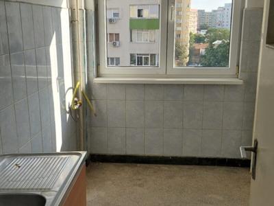 Apartament 3 camere Metrou Iancului, pret de 2 camere Mihai Bravu