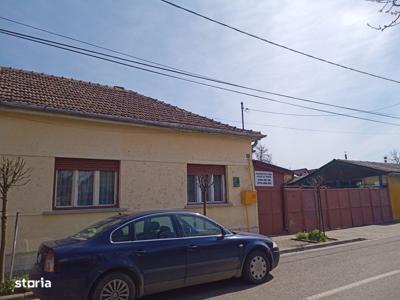 Teren cu casa locuibila cota 1 din 3 in Timișoara