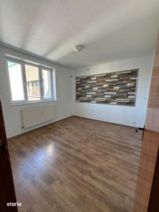 Iancu Nicolae : Vila duplex, cu 4 camere, locatie de exceptie !