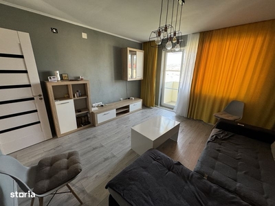 Vand apartament cu 3 camere in Zalau