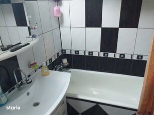 Apartament de Vanzare, 3 Camere Decomandat, 72.5 mp - Nicolina, Iasi