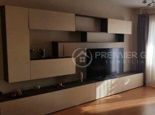 Apartament 4 camere, Nicolina, 102mp