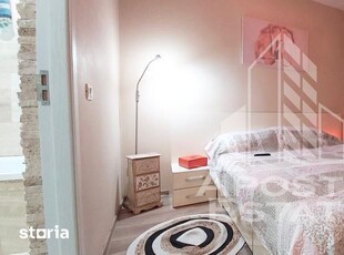 Apartament cu 4 camere,2 bai, centrala proprie, zona Micalaca