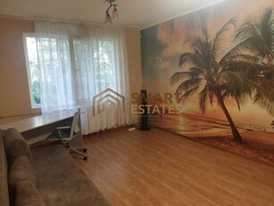 Apartament renovat- parter cu balcon- parc IOR - Titan