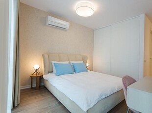 Apartament tip studio, CLOUD9, an 2020