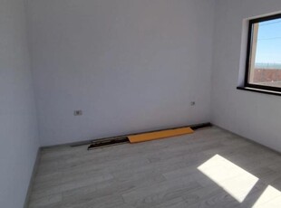 Casa de vanzare, 3 camere, 100 mp, Valea Lupului, Antibiotice, Cod 154470