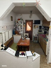 De vanzare apartament 2 camere zona 1Mai