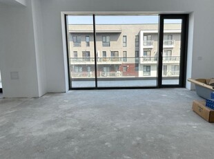 De vanzare Apartment duplex cu 3 camere in Prima Vista