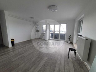 Vand apartament 3 camere Giurgiului