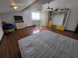 Vanzare apartament 2 camere Rezervelor 89