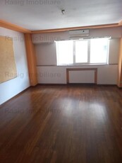 Vanzare Apartament 3 camere Nerva Traian