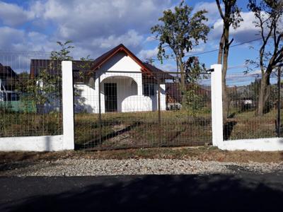 Casa Valenii de Munte, casa parter