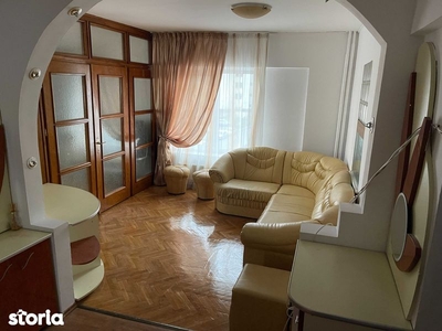 Apartament 4 camere decomandat, etajul 3 Onix, Brasov
