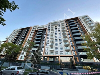 Inchiriere apartament 2 camere Poligrafiei Parcului 20 Residence