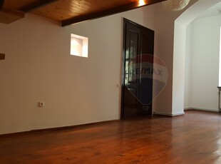 Apartament 2 camere inchiriere in casă vilă Cluj-Napoca, Central