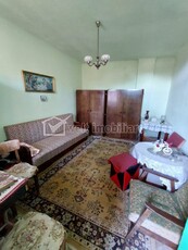 Apartament 3/4 camere, 56 mp, potential investitie, Horea