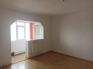 Apartament 3 camere aproape de cresa Primaverii