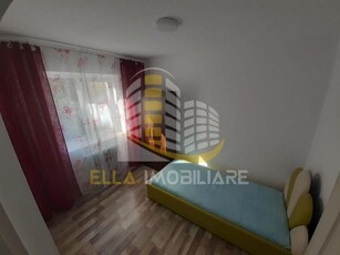 Apartament 3 camere zona Bulevard