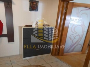 Apartament 3 camere zona Primaverii