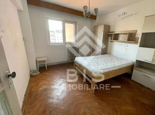 Apartament 4 camere, B-Dul Independentei