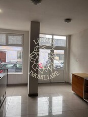 Apartament cu o camera 53 mp-2 bai-parcare-Zona Pompieri