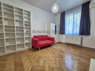 Inchiriere apartament 3 camere Vatra Luminoasa, centrala proprie