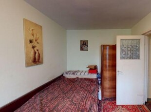 Oferim spre vanzare apartament cu 2 camere , zona Parcul Mihai Eminescu