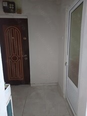 schimb apartament cu casă.apartament în renovare!