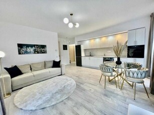 Vanzari Apartamente 3 camere Bucuresti PARCUL HERASTRAU