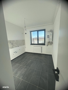 Apartament 4 camere zona garii (scoala 8), et. 2