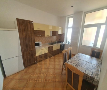 Apartament cu o camera frumos si modern in centrul orasului Lugoj