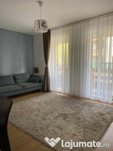 Apartament de 2 camere zona TRACTORUL