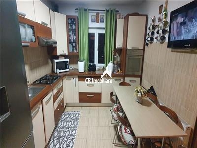 Apartament de vanzare Vitan Hol in H