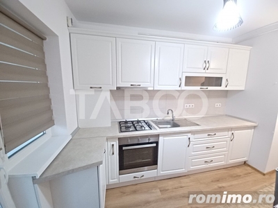 Apartament modern cu 3 camere balcon si loc de parcare Kogalniceanu