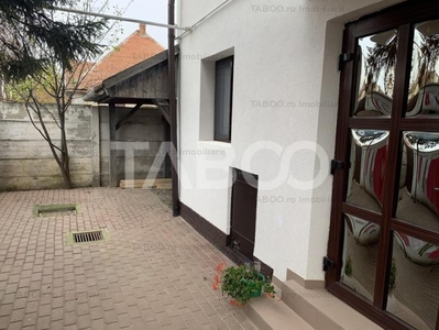 Casa de inchiriat cu 3 camere cu 100 mp utili in Sibiu Calea Poplacii