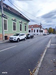 Investitie in zona centrala a Sibiului pretabila regim hotelier