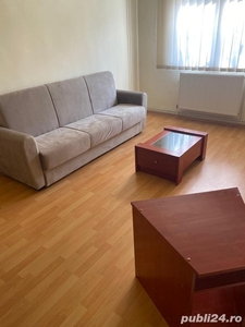 Vand apartament cu 2 camere decomandat in zona Aradului, etaj 2