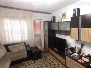 Apartament 3 camere de vanzare, zona Parcul Circului