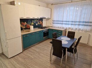 Apartament 4 camere semidecomandat 5/10