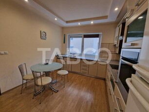 Casa de inchiriat 5 camere 2 bai 180 mpu si loc parcare in Sibiu