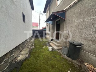 Casa individuala cu 4 camere in cartierul Florilor Fagaras